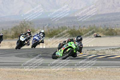 media/Dec-06-2025-CVMA (Sat) [[4a896cc04c]]/Race 4-Formula Middleweight/